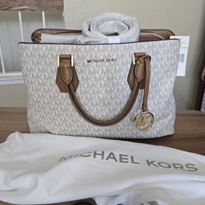NWT Michael Kors satchel